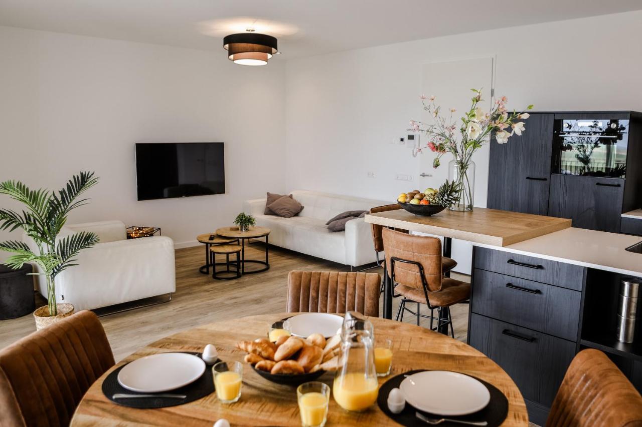 Luxe 4 Persoons Appartement In Residence Marina Kamperland 2C Eksteriør bilde