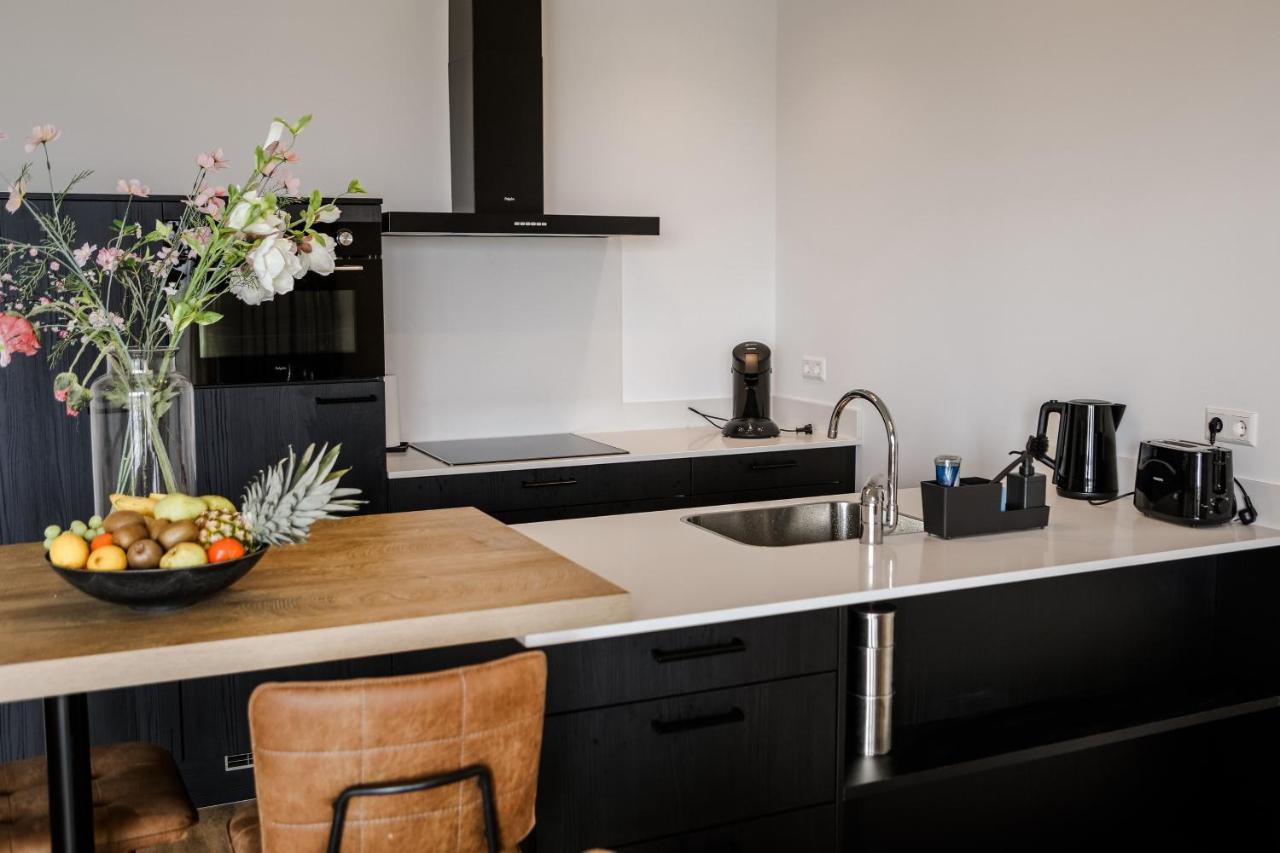 Luxe 4 Persoons Appartement In Residence Marina Kamperland 2C Eksteriør bilde