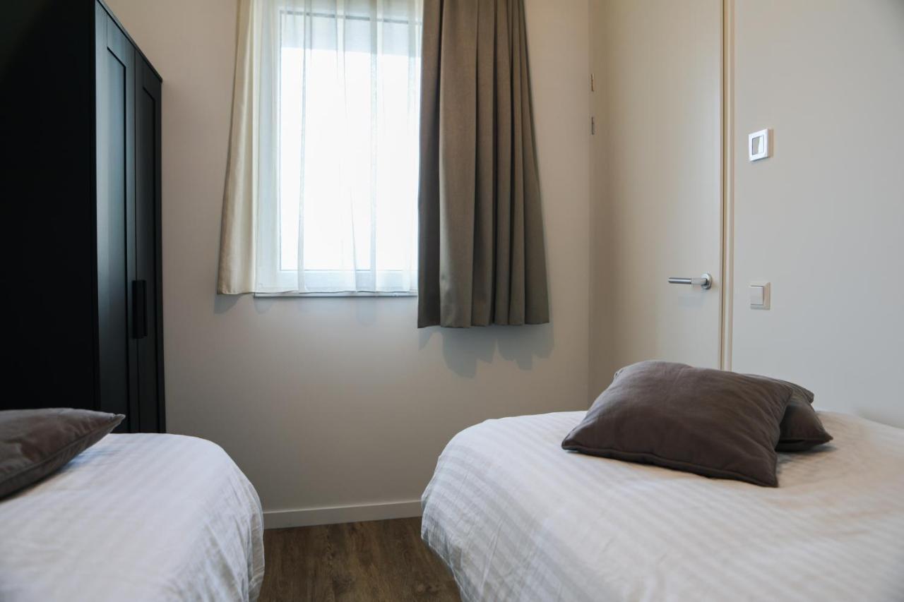 Luxe 4 Persoons Appartement In Residence Marina Kamperland 2C Eksteriør bilde