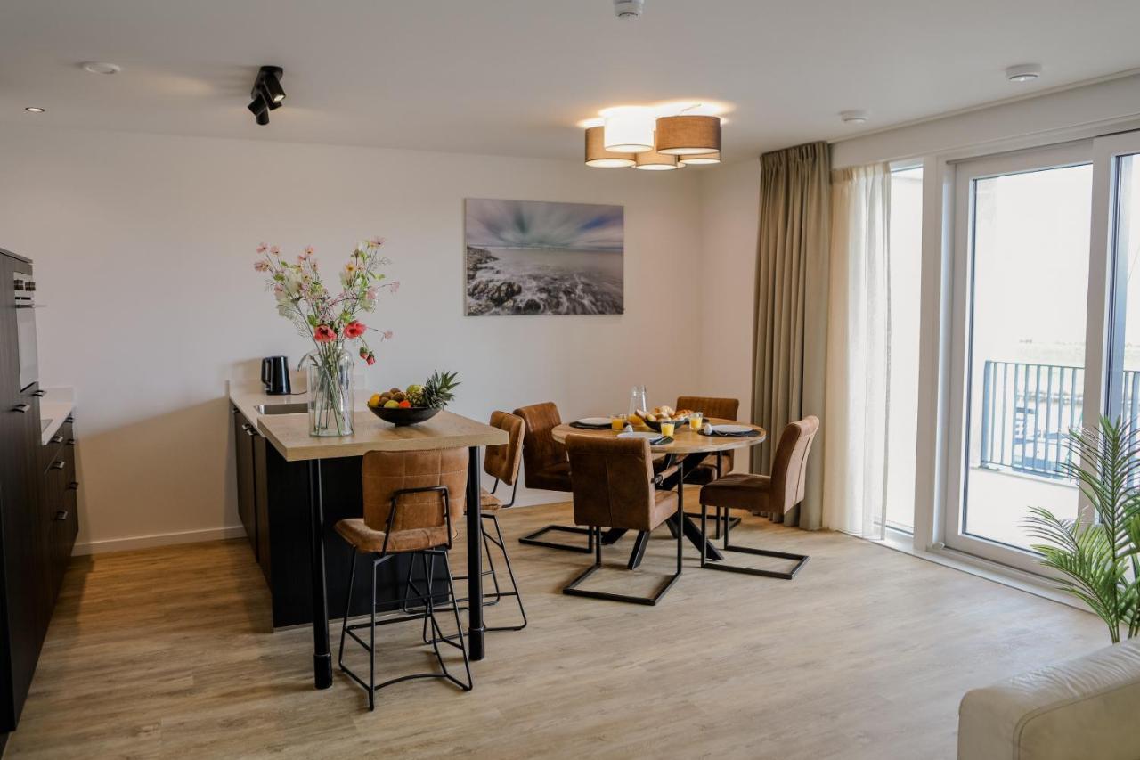 Luxe 4 Persoons Appartement In Residence Marina Kamperland 2C Eksteriør bilde