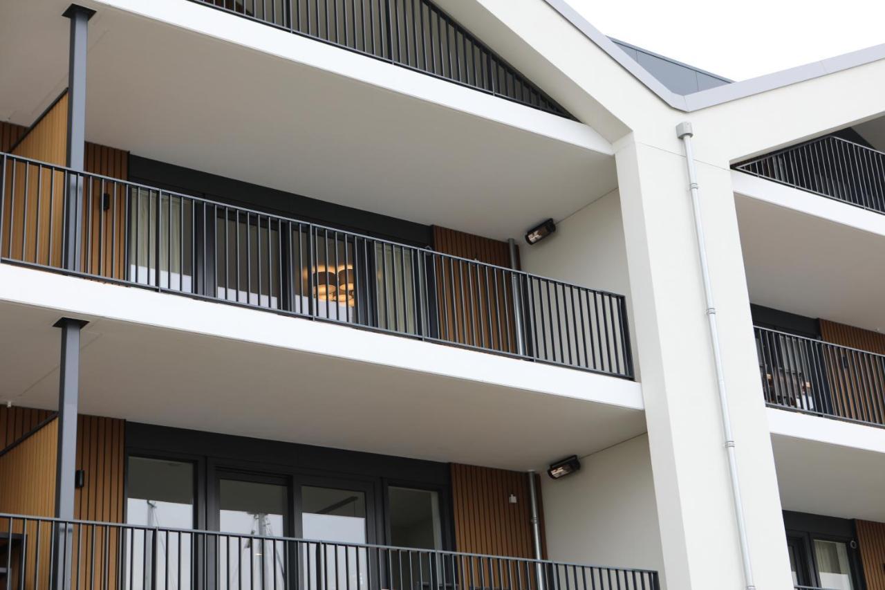 Luxe 4 Persoons Appartement In Residence Marina Kamperland 2C Eksteriør bilde